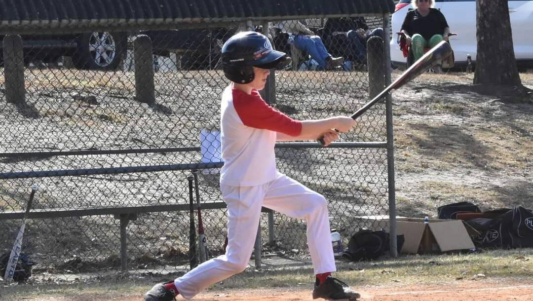 Hastings Junior Baseball got off to a soggy start at Blackbutt Park on Friday, May 3. Picture of a junior baseball player in the 2023 season