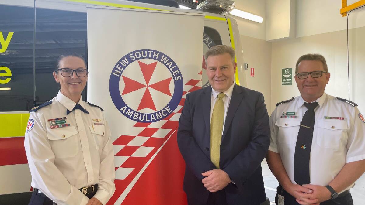 NSW Ambulance Acting Senior Assistant Commissioner Paula Sinclair, Acting Associate Director of Clinical Ops for the North Coast Sector Brad Goodwin and Labor spokesperson for Port Macquarie Cameron Murphy MLC. Picture by Emily Walker