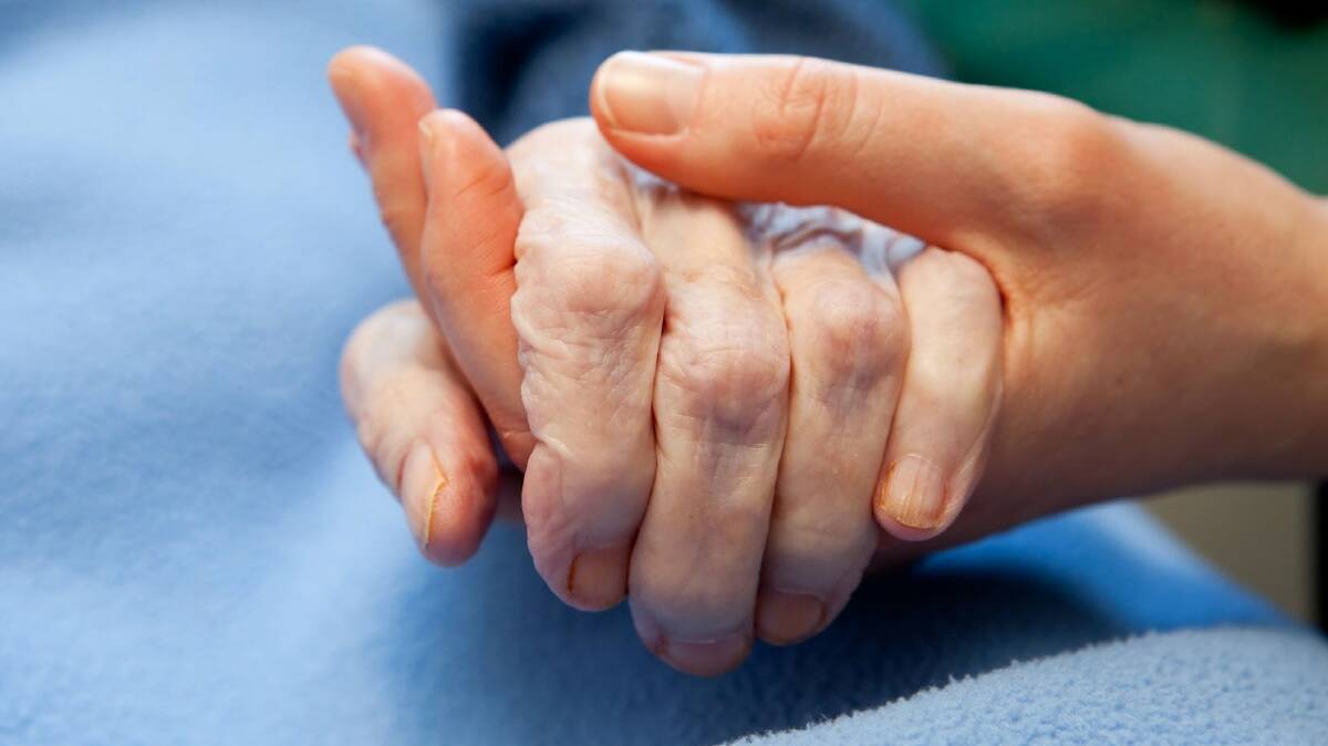Nurses support call for assisted dying change