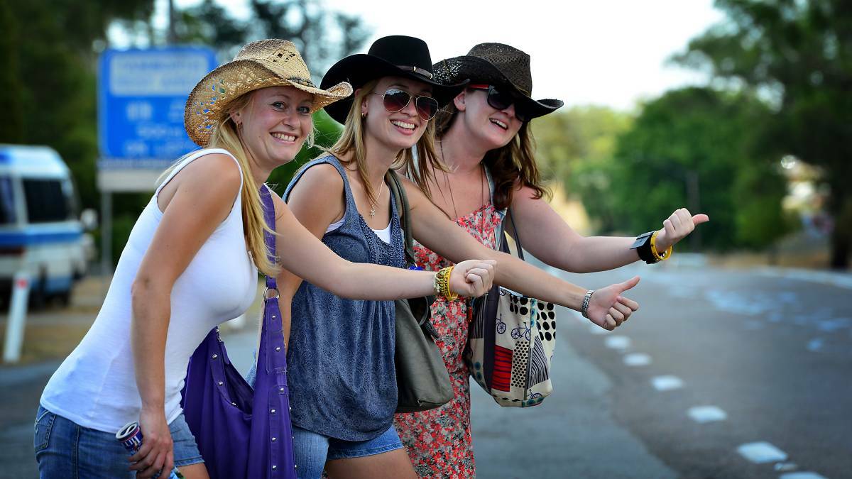 Travel safely: police advice to the country music fans heading to Tamworth this weekend.