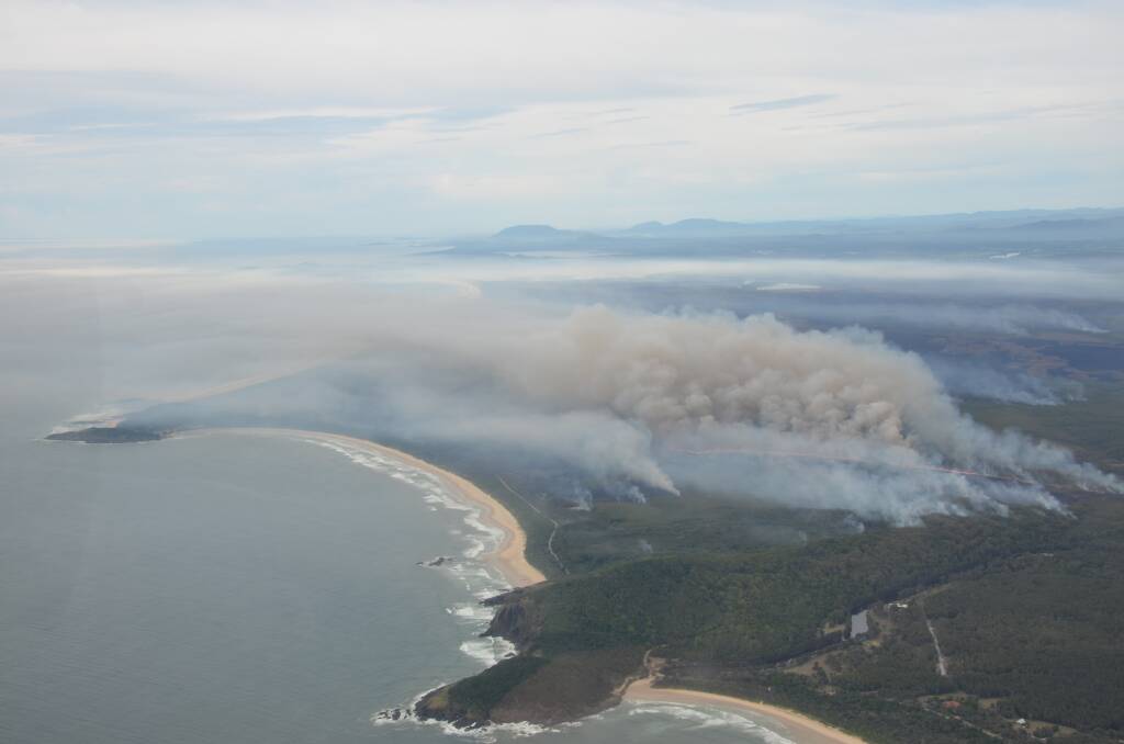 Aerial photo of the Big Hill Trail fire on December 8. Photo: Trevor and Gayle Kee
