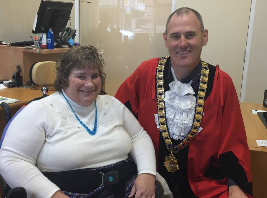 Port News guest journo Cathryn Mitchell with Port Macquarie-Hastings Mayor Peter Besseling.