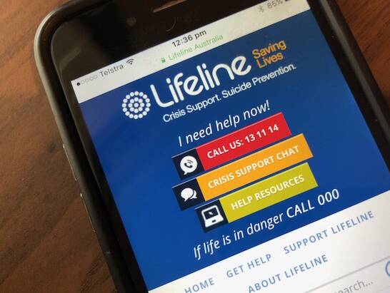 Lifeline calls for crisis supporters