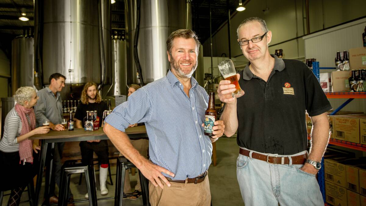 Rod Barnaby with Head Brewer Warwick Little. Photo: Lindsay Moller
