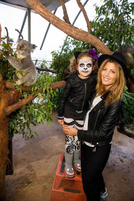 Tanja G and Coco G, EMU Little Creatures Event,  WILDLIFE Sydney Zoo. Photo: Shayben Moussa