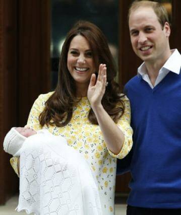 Kate Middleton and Prince William present their new daughter.