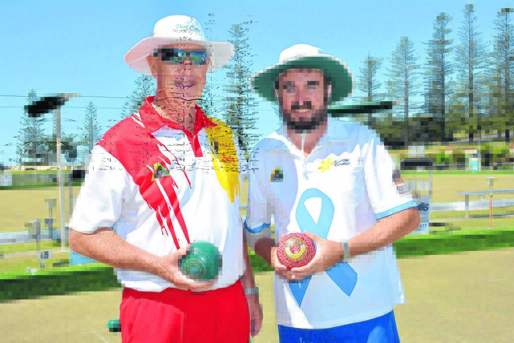 Bowlers go head to head:	Port City Bowling Club President Paul Brady took on Chris Thomas during Thomas' world record bowls attempt on Thursday. Thomas aims to visit 700 clubs in one year, and at the same time is raising money in the fight against cancer, the disease which took his father s life.  
					Pic: PETER GLEESON