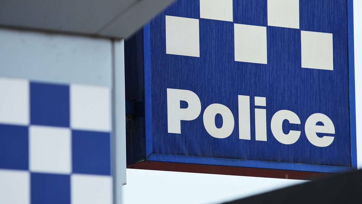 Man punched, robbed, threatened with knife in Wauchope park