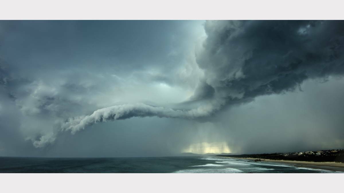 <div class="caption">
		<center>	<h4><a href="http://www.portnews.com.au/story/2153411/a-sunday-storm-march-16/#slide=3">Sunday Storm, March 16: Click here


</a></h4>		
			</div>
</center>
