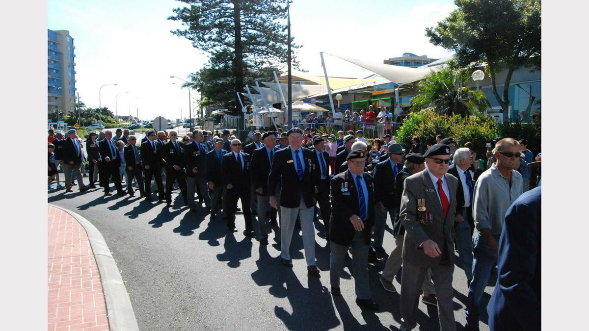 Anzac Day 2013 - Great Lakes Advocate
