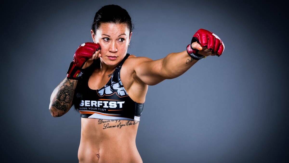 Prepared: Arlene trains, works full time and is now ready to headline Bellator 189 in the United States. Photo: Lucas Noonan