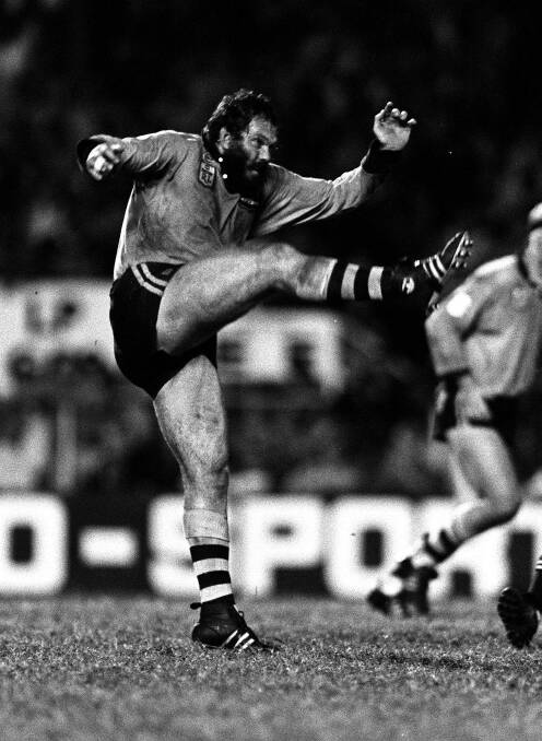 Noel Cleal playing for NSW in the 1980s.