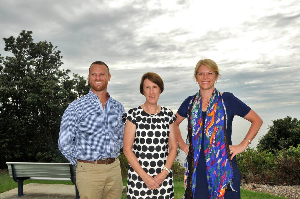 Reef funding: Heath Folpp from the Department of Fisheries, Port Macquarie MP Leslie Williams and Minister for Primary Industries Katrina Hodgkinson announce $900,000 in funding for an artificial reef off Port Macquarie.