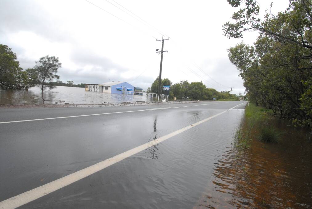 The Pacific Highway remains closed between Grafton and the Iluka turn-off on the State's North Coast due to flooding.