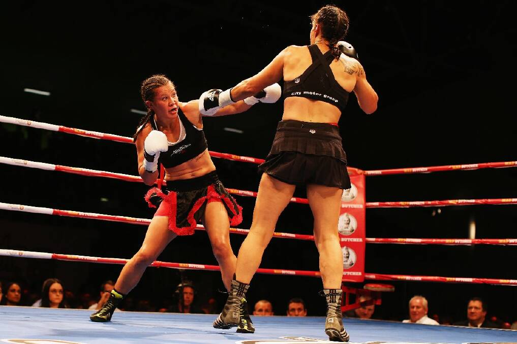 Arlene Blencowe is the new World Boxing Federation and Women's International Boxing Association world title holder.