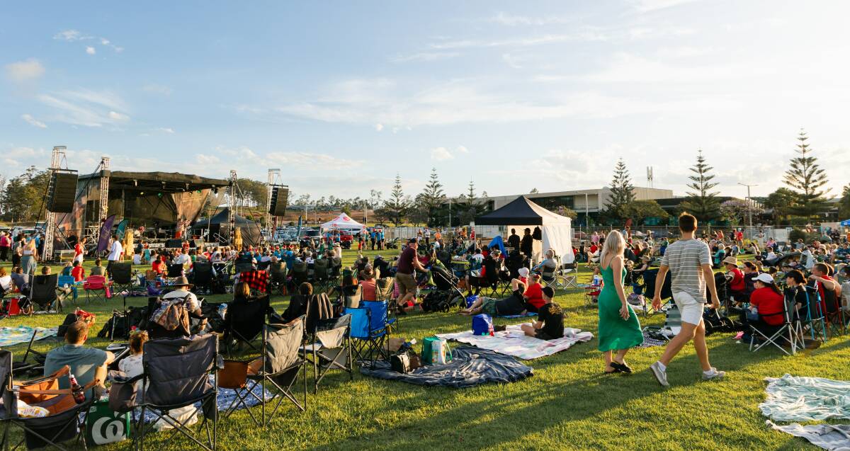 About 1600 people gathered for the Sovereign Hills Community Carols. Picture supplied