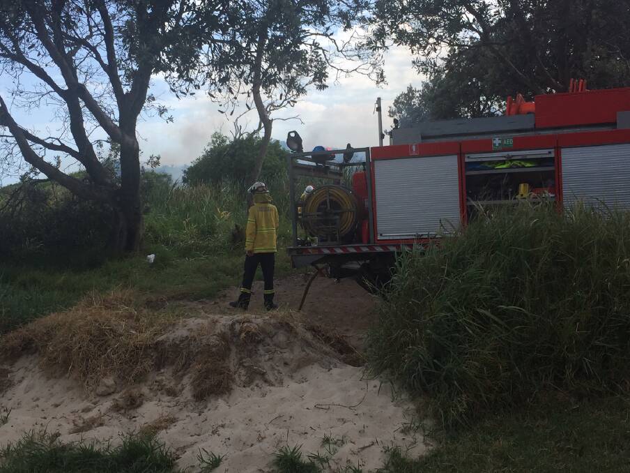 Contained: Fire and Rescue NSW and Rural Fire Service crews quickly extinguished a fire at the southern end of Matthew Flinders Drive on Monday, January 14.