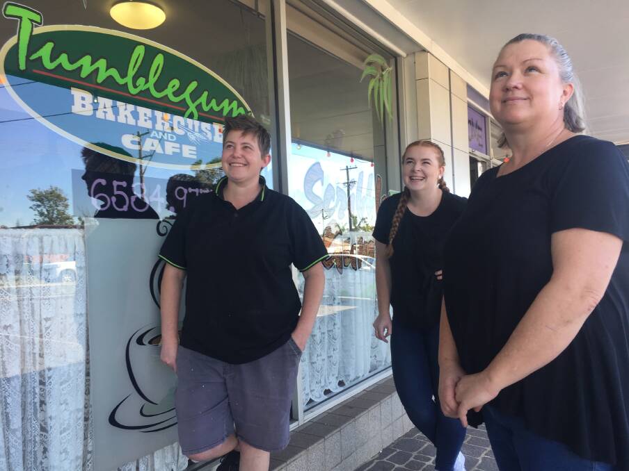 #wearamask: Tumblegum Bakehouse's Sam Mascord, Dannie Cox and Tammy Baetge support calls for Sydney or visitors from COVID-19 hotspots to wear a mask if visiting a regional city or town in NSW.