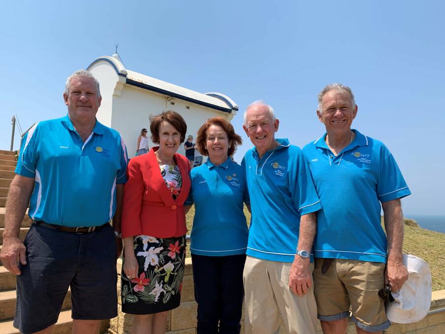 Crown Land works: Sunrise Rotary members Colin Norton, Caroline Ireland, Neil Black and Nev Ramm with Port Macquarie MP Leslie Williams.