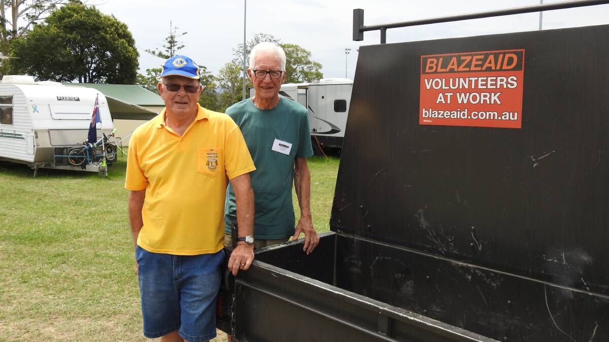 Thank you: Wauchope Lions Club president Jim Munro and Wauchope BlazeAid's David Edgerley at the showground.