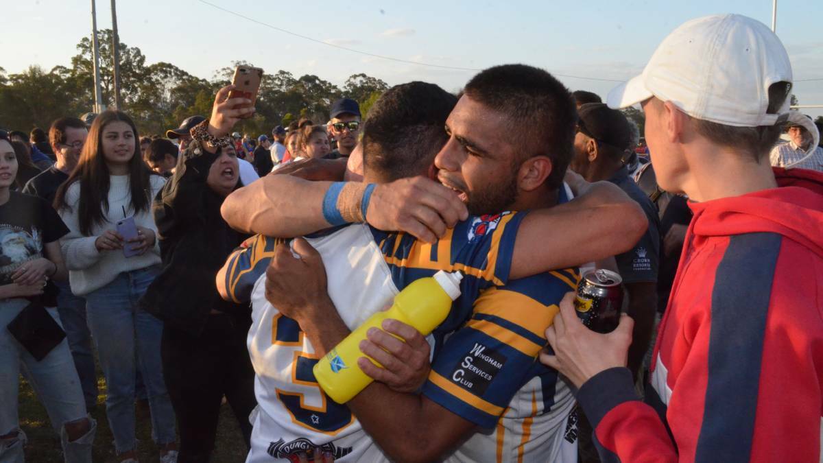 Macleay Valley Mustangs celebrate their 2019 Group 3 grand final win.