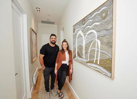 SPECIAL FEATURE: The Block 2021 contestants Ronnie and Georgia's Hallway featuring artwork by Lizzy Stageman. Photo: CHANNEL 9. 