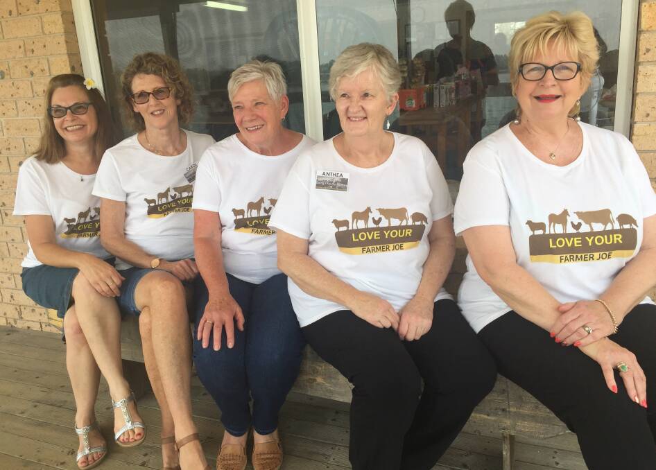 HELPING HAND: Robyn Rawson (far left) and other volunteers of the Doing It For Our Farmers campaign. Photo: Carla Mascarenhas.