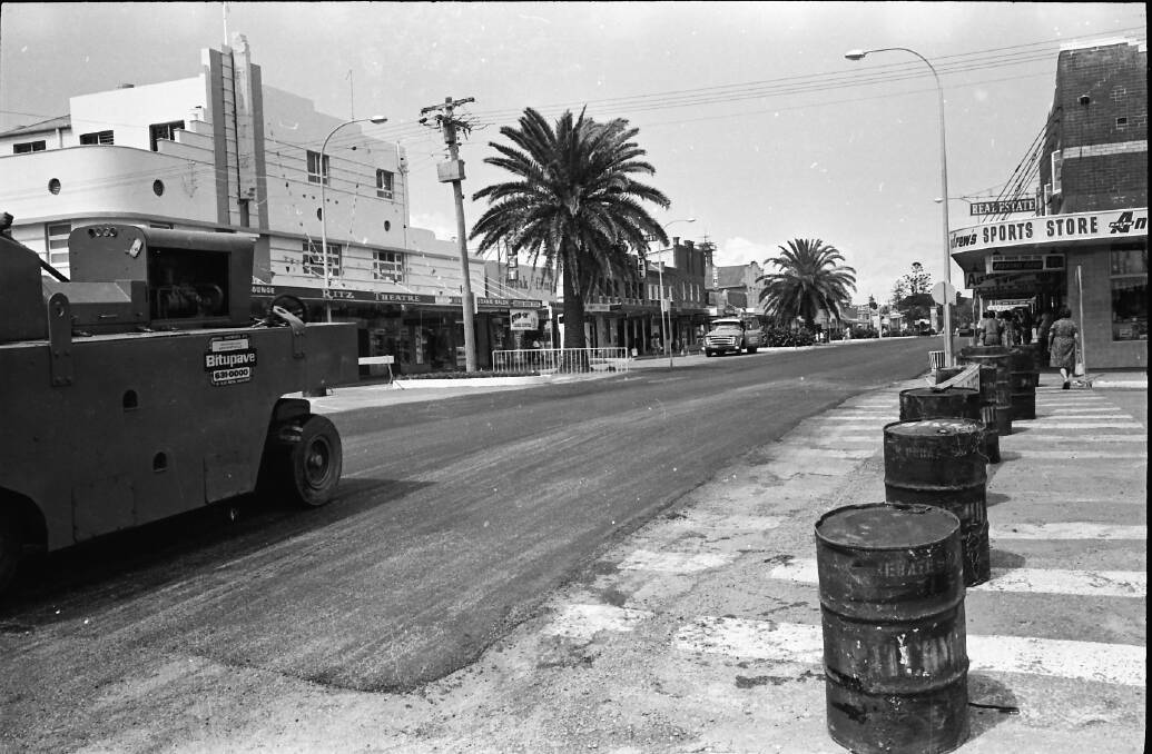 Car-free zone?: Bitumen sealing was underway in Horton Street, in March 1971. Photos: Port Macquarie Museum