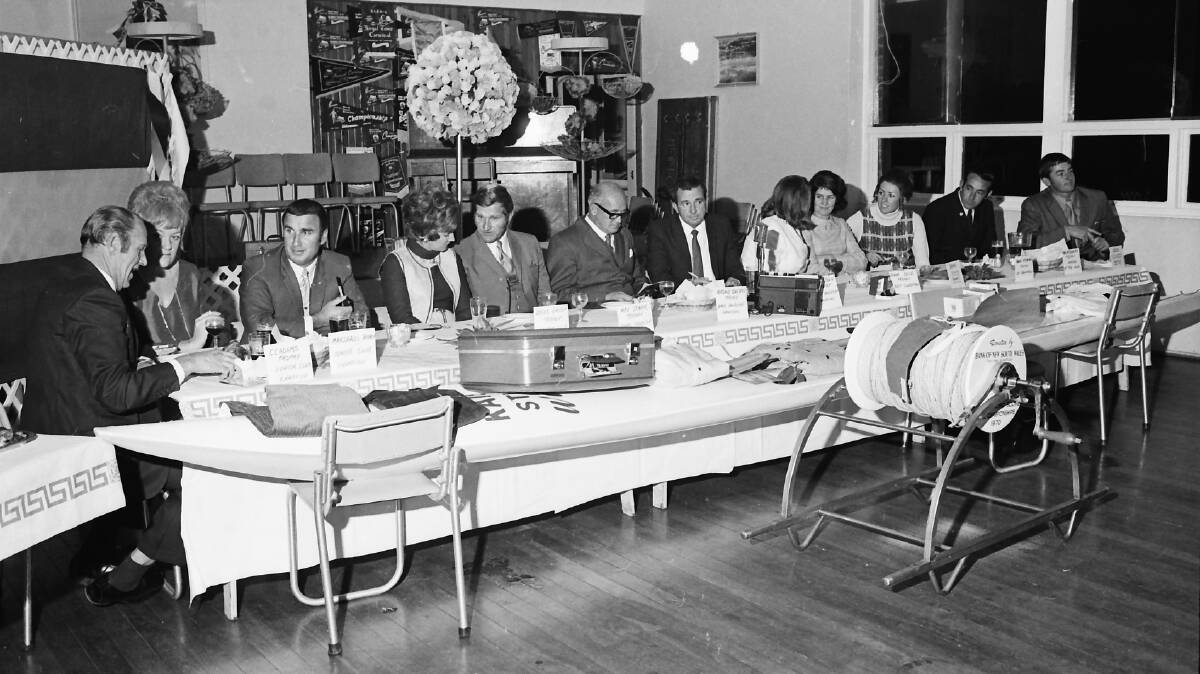 Dressed up: The official table at the Surf Club presentation night, 1971.
