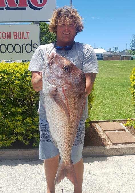 Despite offshore conditions being challenging of late, Matt Smith caught this terrific 8.9 kilogram snapper drifting south of the Lighthouse at Tacking Point.
