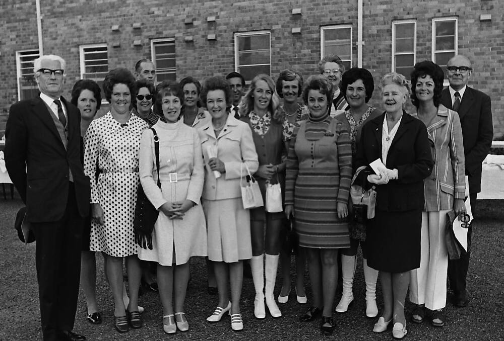 Members of the Port Macquarie Asthma Welfare Society with Asthma Foundation representatives, 1972. Photos from Port Macquarie Museum archives.