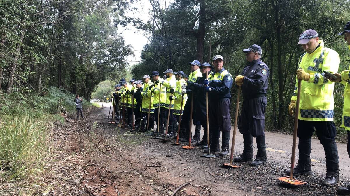 Strike Force Rosann takes the search for evidence in relation to the disappearance of William Tyrrell to Batar Creek Road and Cedars Loggers Lane. Photo: IVAN SAJKO