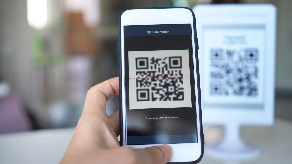 New QR check-in card makes life easier for people without a smartphone