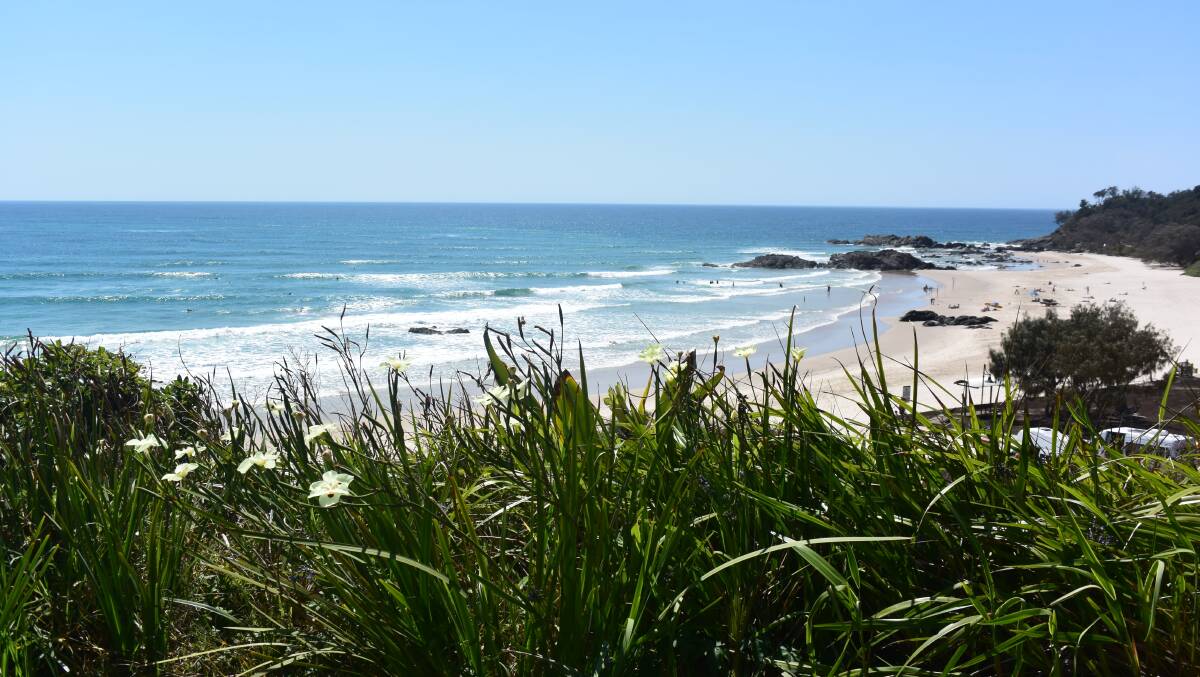 GORGEOUS: This week Town Beach has been looking incredible. Photo: Lisa Tisdell.