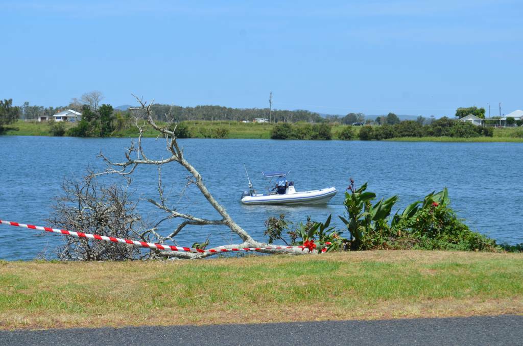 A report will be prepared for the Coroner after two bodies were removed from the vehicle.  PHOTO: Macleay Argus.