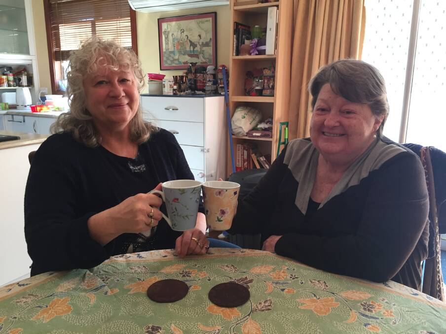 HELPING HAND: Jacquline O'Brien and Deborah Spears are organising a fundraiser for asylum seekers doing it tough. Photo: Laura Telford.