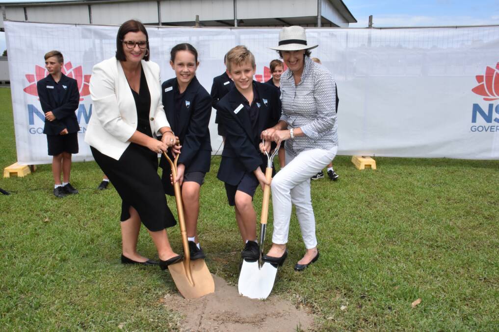 EXCITING: Education minister Sarah Mitchell, Lexi Drury and Mitchell Whiting and Leslie Williams at the sod turing. PHOTO: Laura Telford.