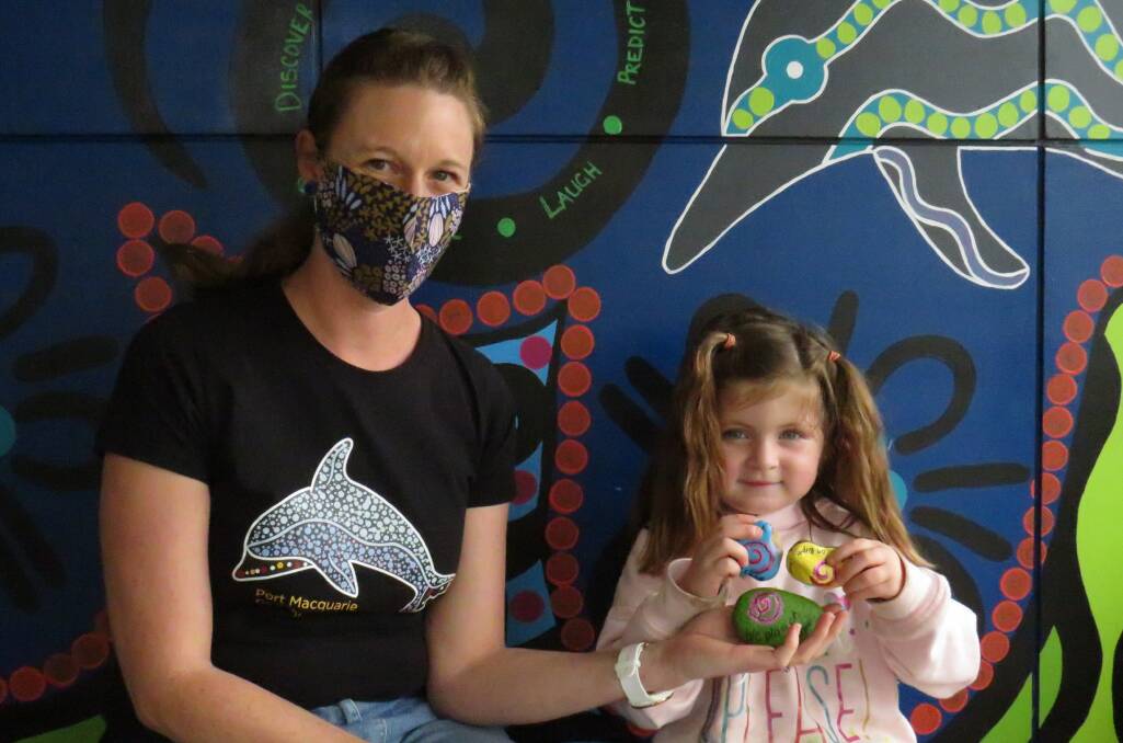 Rock hunters: Alyssa Chapman and Vivi Lloyd from Port Macquarie Community Preschool have enjoyed being part of the project. 