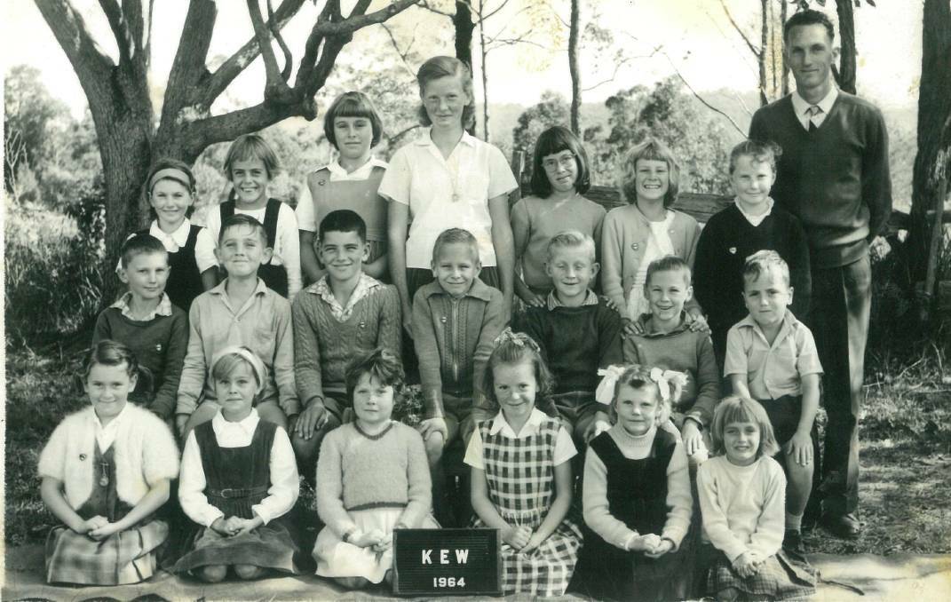 Reunion appeal: Do you recognise anyone in this photo? If you have more information about the school or if you’re a former student, David would like to hear from you. Email David Bignell at dabldooya1@hotmail.com or phone 0439 632 900.