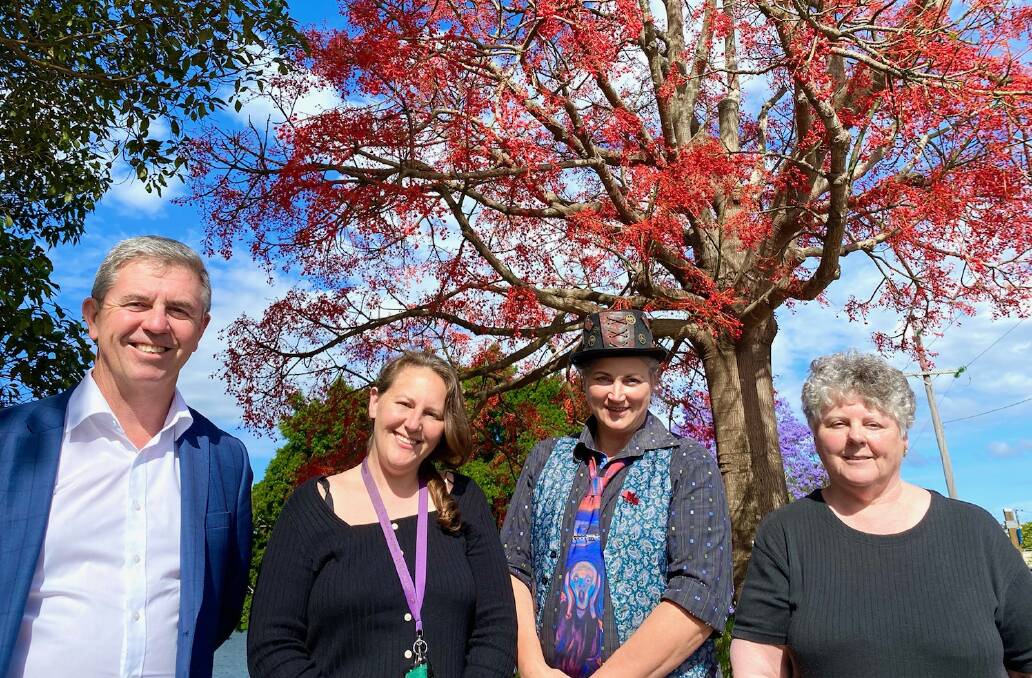 Federal Member for Lyne Dr David Gillespie MP congratulated Wauchope Chamber of Commerce members Lisa McPherson, Rose Watson and Ann Pereira on their successful application for funding to establish a local business hub and gallery space in the Wauchope cbd.