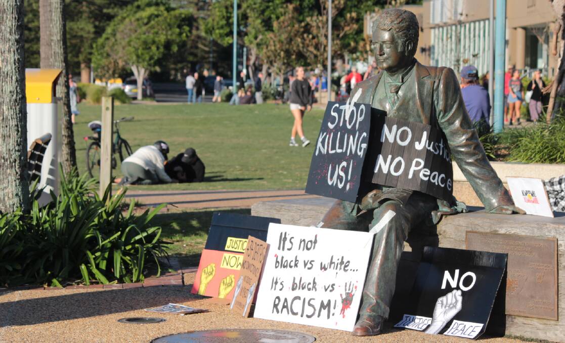 A petition is calling on council to remove the Sir Edmund Barton statue from Town Green in Port Macquarie.