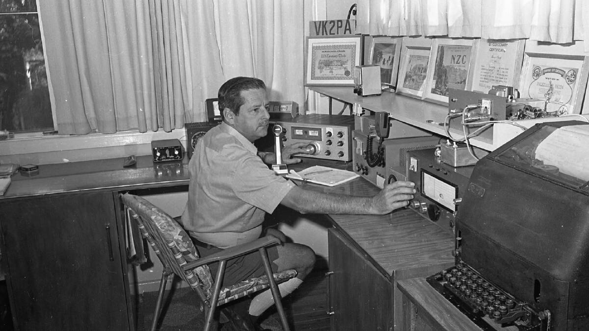 Port Macquarie radio ham, Peter Alexander, 1971