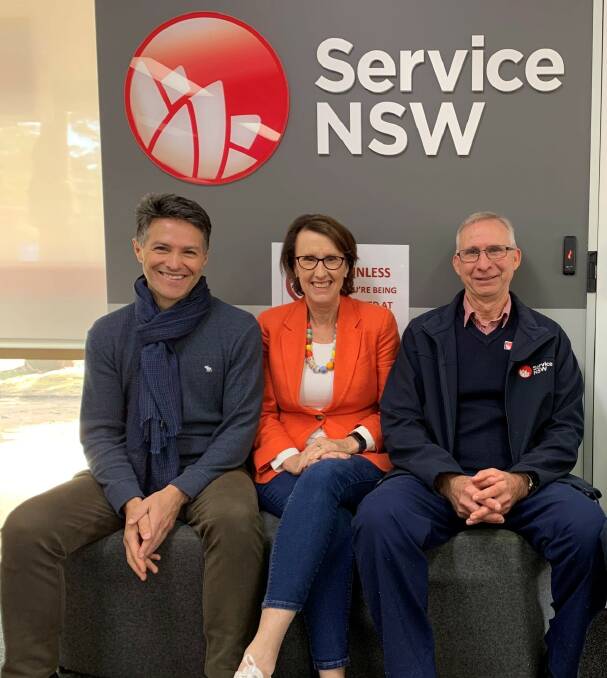Minister for Digital and Minister for Customer Service Victor Dominello, Member for Port Macquarie Leslie Williams and Service NSW Port Macquarie manager Peter Dawson. Note: This image was taken before current COVID-19 restrictions were in place
