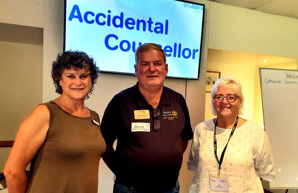 Lifeline Mid Coast CEO Catherine Vaara and training manager Di Bannister partnered with Rotary to deliver 'accidental counsellor' training.