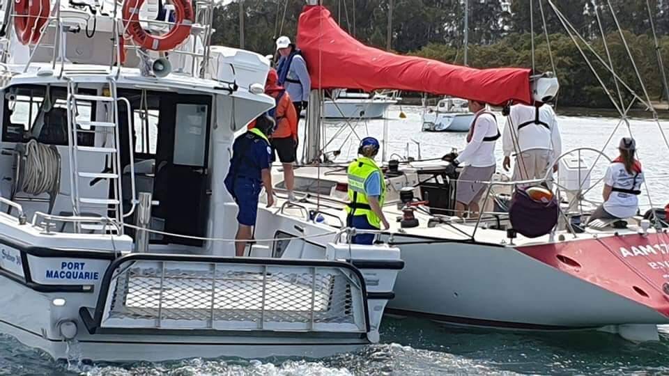 HYDRAULIC ISSUES: Marine Rescue attend a vessel in the Hastings River. Photo: Supplied.