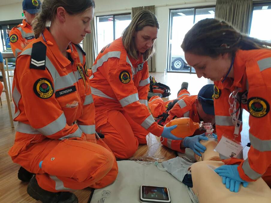 PORT MACQUARIE REPRESENT: Volunteers competing in a CPR challenge. Photo: Supplied/Port Macquarie SES.