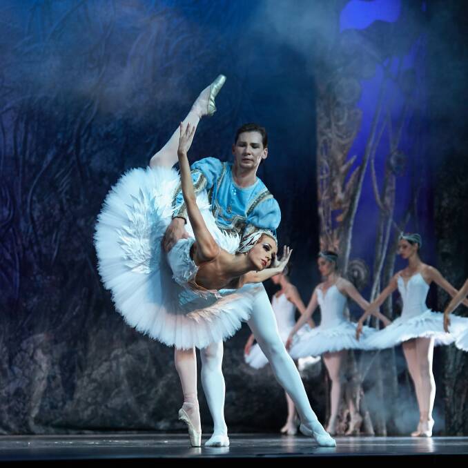 IMPERIAL BALLET: A performance of Swan Lake by the Imperial Ballet. Photo: Russian Ballet Ltd.