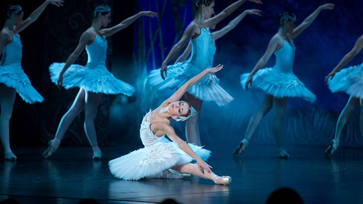 IMPERIAL BALLET: A performance of Swan Lake by the Imperial Ballet. Photo: Russian Ballet Ltd.