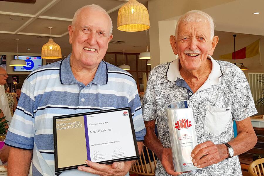Max Heslehurst (right) with his good friend and fellow Heart Support Australia volunteer Mike Storrier. Picture, supplied 