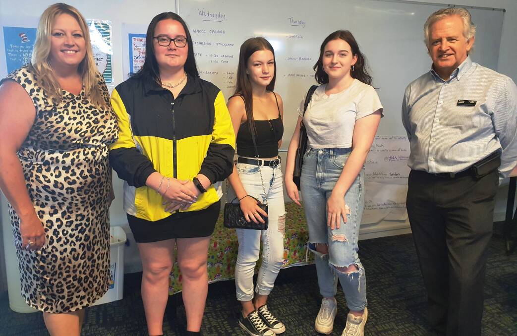 Mayor Peta Pinson (left) and Business NSW regional manager Kellon Beard (right) talk with Nautilus College students Shearna Russ, Leah Wynter and Heidi Simmons.